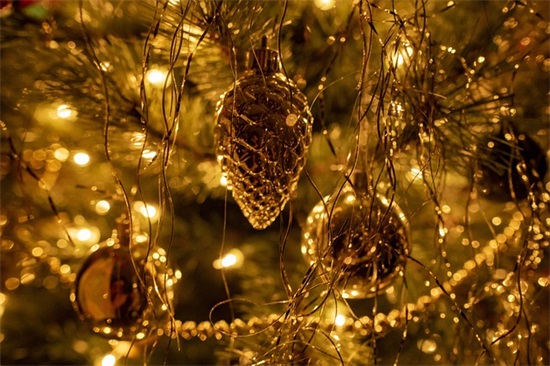 关于家和万事兴的亲情句(家和万事兴的优美句子)